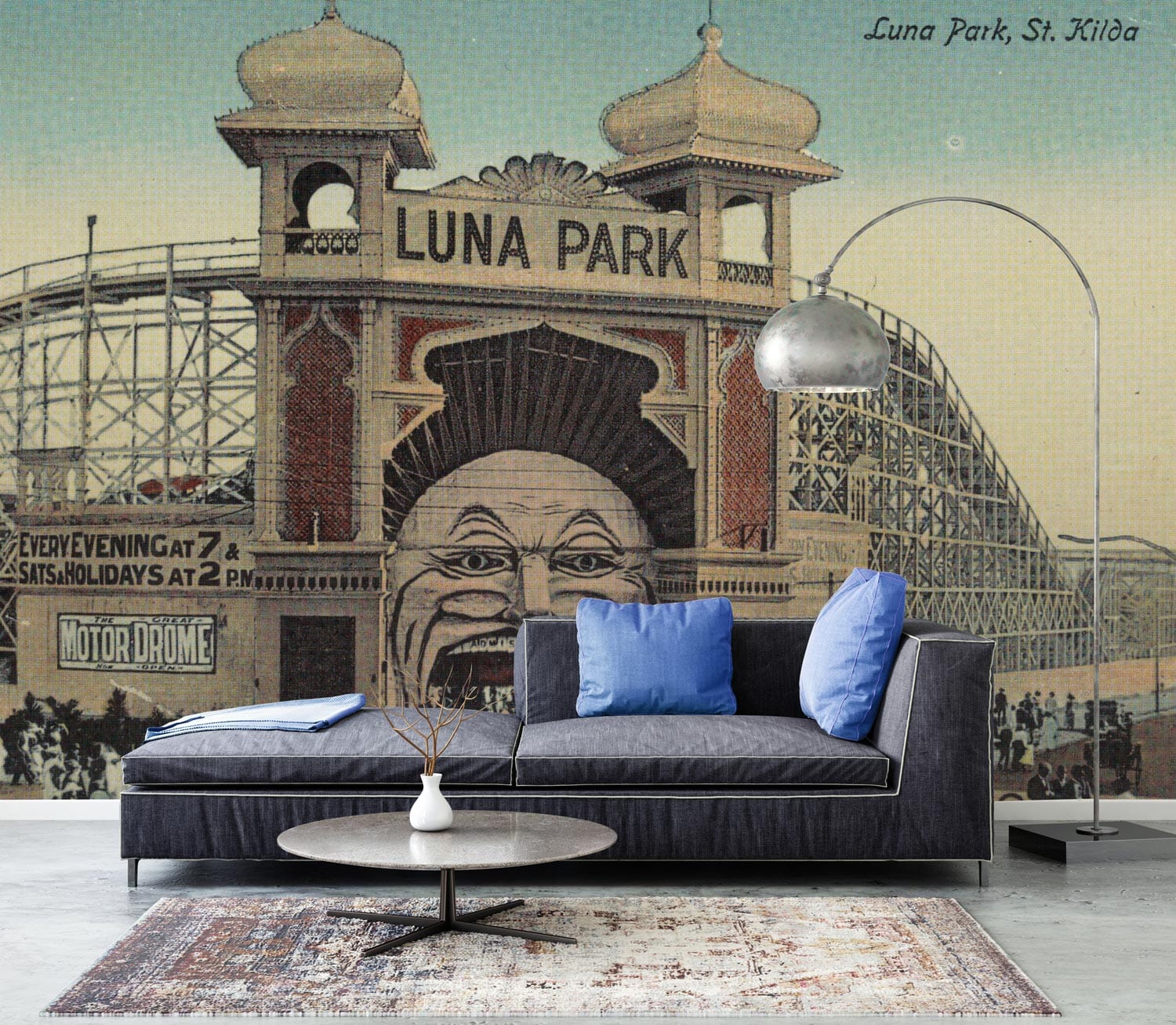 LUNA PARK 2 - Colour | WALLPAPER