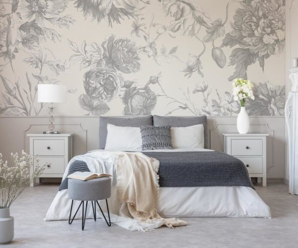 Vertical Floral Wallpaper | Grafico Melbourne