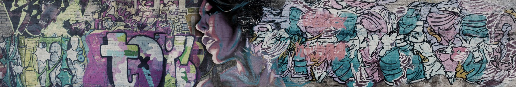 Woman in Graffiti-04