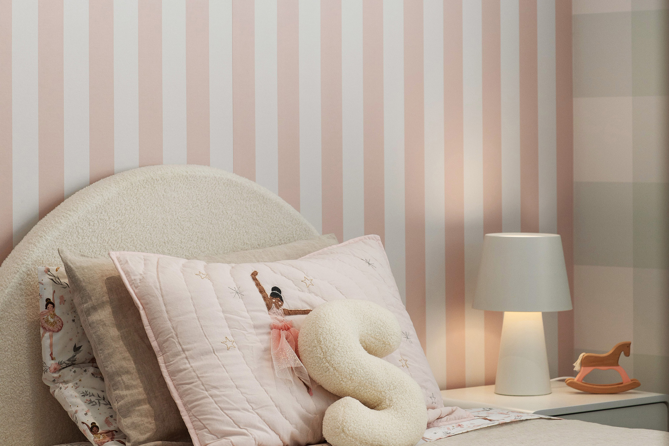 Kids Wallpaper Stripes & Gingham